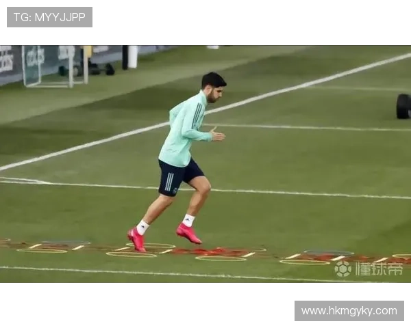 阿森西奥状态下滑，伤病与竞争压力交织致表现受限