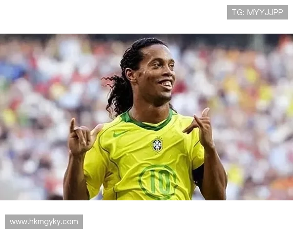 罗纳尔迪尼奥笑起来真不像是欠钱的样子，晚上到底去哪浪了？